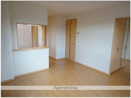 茨城県土浦市下高津４丁目[2LDK/55.3m2]のリビング・居間