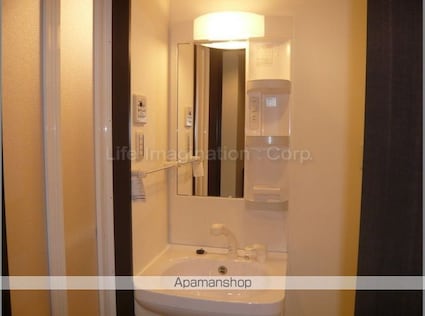 ラ・プラメンテ[1DK/30.55m2]の洗面所