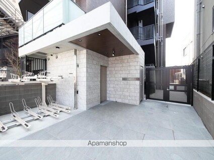 東京都中野区上高田１丁目[1DK/26.01m2]のエントランス