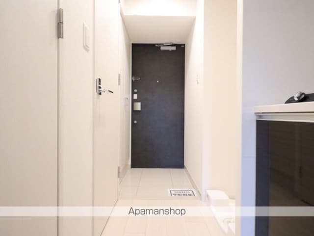 ディアレイシャス金山[1K/21.94m2]の玄関