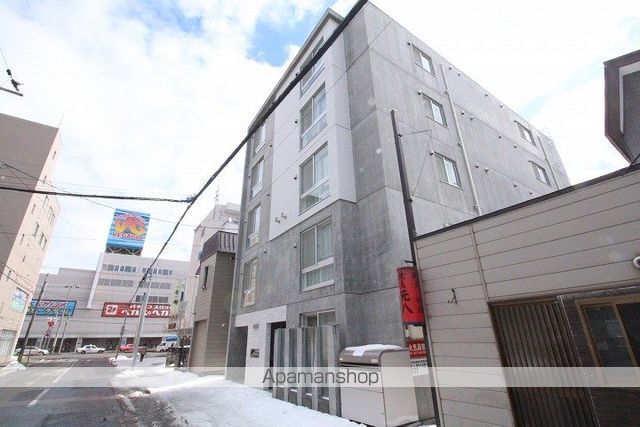アッパーヴィレッジ栄町の外観写真