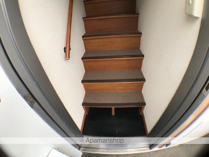 レオパレス和楽[1K/26.08m2]の玄関