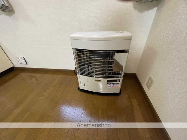 西岡ベストフラットの内装写真