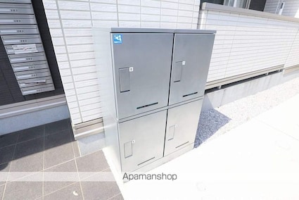 東京都昭島市上川原町３丁目[2LDK/53.25m2]の共用部1