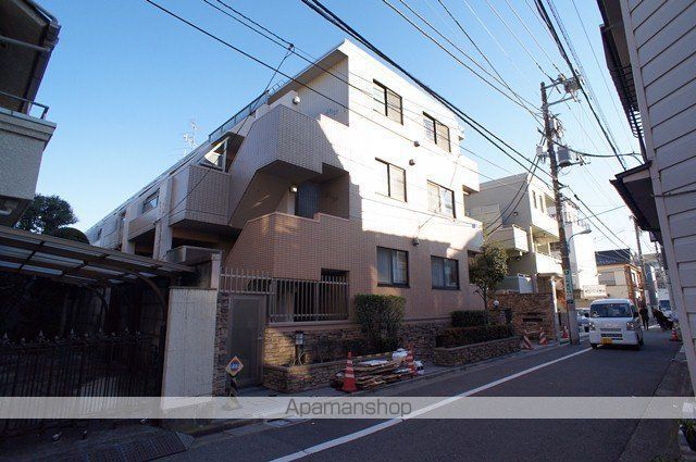 ルート四谷三丁目の外観写真