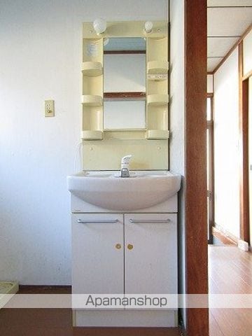 小林市 1階建 築35年の内装写真