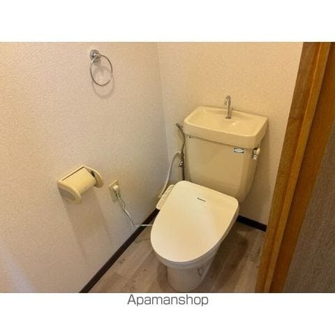 Surplus Lighthouse牧野の内装写真