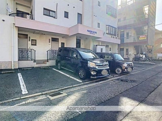 メゾンラフィーネの外観写真