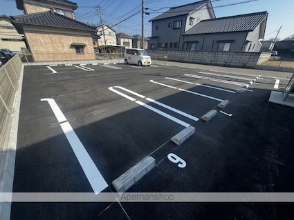 セブンワンテン　Ｍ[2LDK/56.86m2]の駐車場