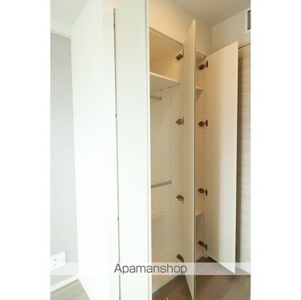 ルフォンプログレ赤塚[1K/25.77m2]の収納