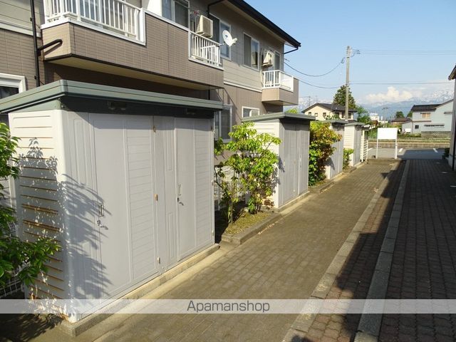 アムールA棟の外観写真