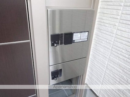 シャーメゾン桜Ⅲ[2LDK/60.47m2]のエントランス1