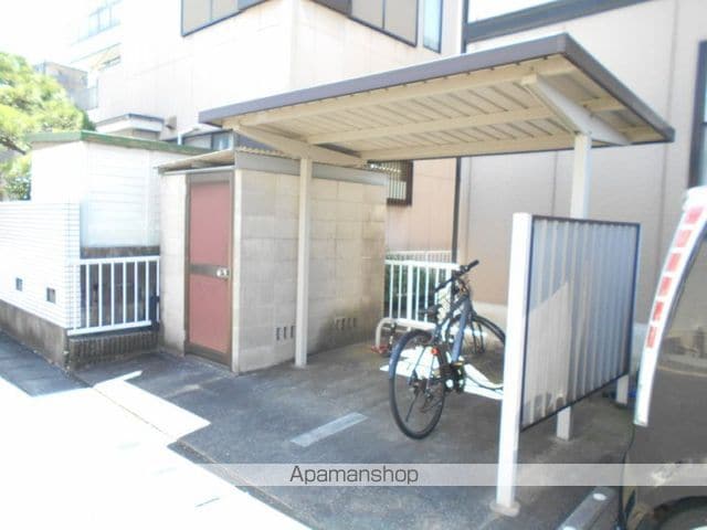 ファミール堀部III A棟の内装写真