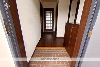 メゾン・アムール[2LDK/60.32m2]の玄関