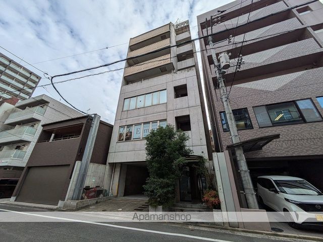 てづかビルの外観写真