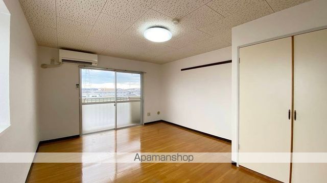 リトルハイム花尻58号館の内装写真