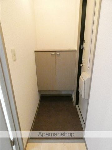 ファミール西京 B棟の内装写真