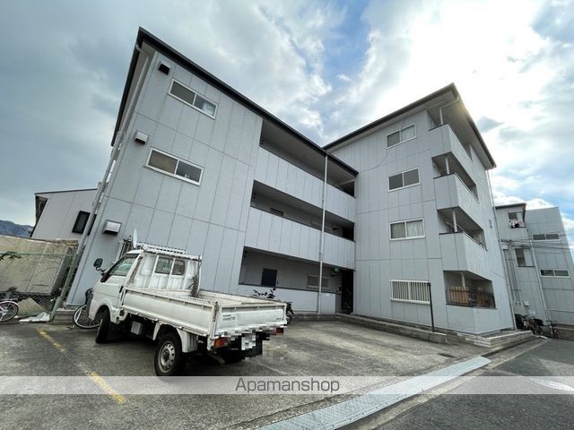 ビートル山本北E棟の外観写真