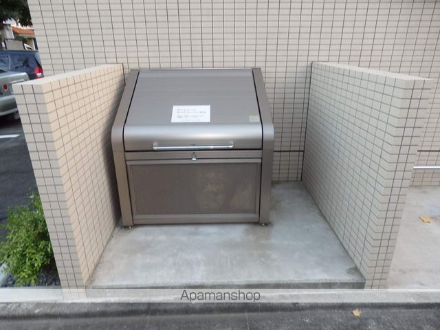 エンブレム5251の外観写真