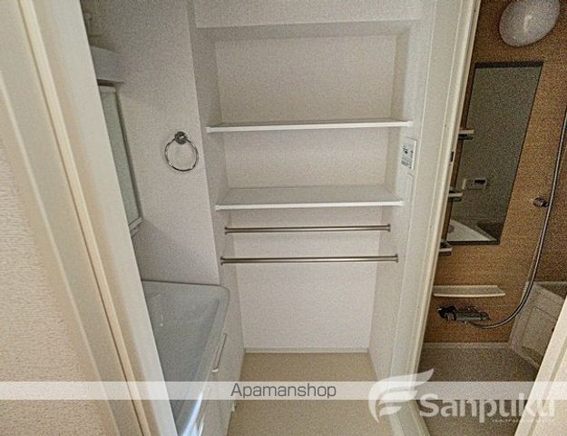 キャトルセゾン北久米 IIIの内装写真