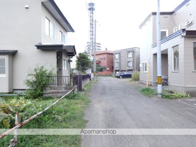 ラインストリームの周辺写真