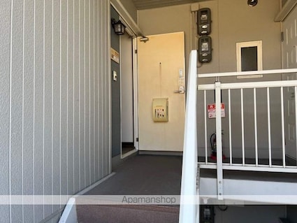 メゾンフレンズ[2DK/35.64m2]のエントランス