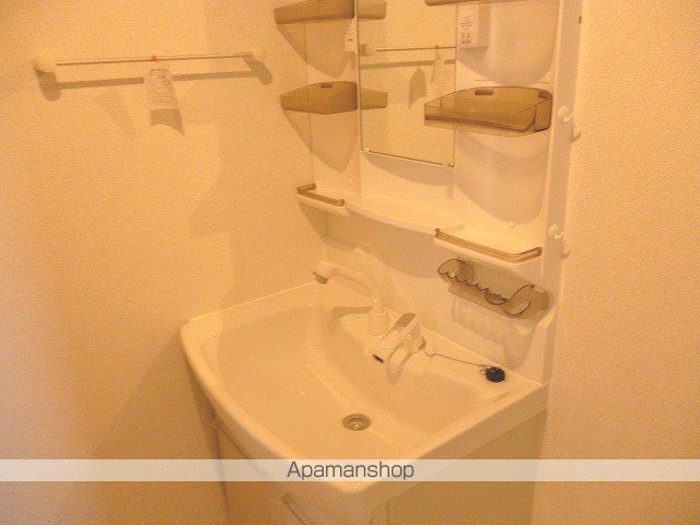 ハピネス愛子 壱番館の内装写真