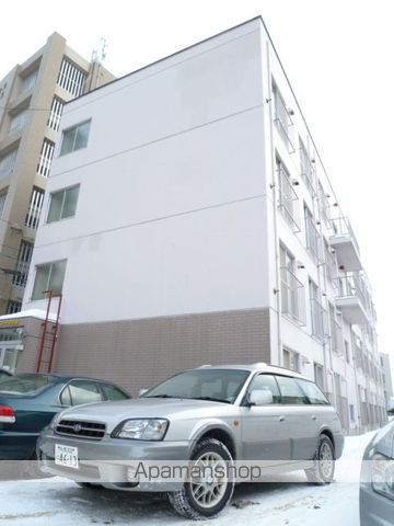パークコート中の島