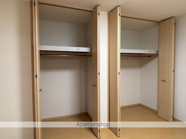 リビングタウン若杉 Cの内装写真