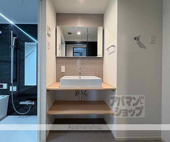 STANDZ京都二条の内装写真