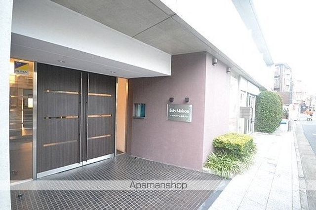 エスティメゾン武蔵小山の玄関写真