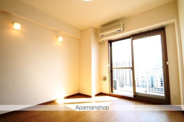 エステムヒルズ新大阪の内装写真