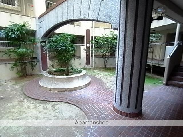 パレ武庫川パート2の玄関写真