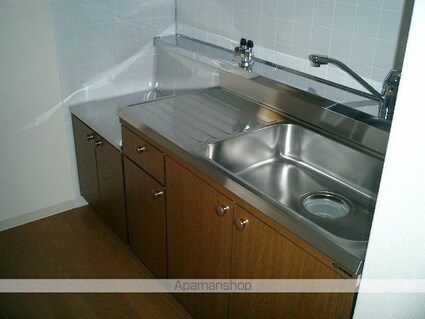 ベルヴィ栗東[2LDK/53m2]のキッチン