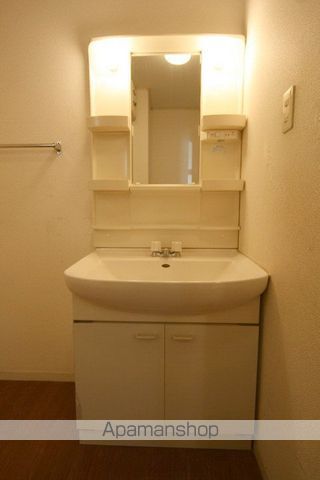 コートベルデュールA棟の内装写真