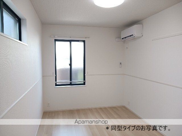 PEANUTSの内装写真