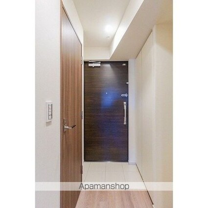 ドゥーエ亀戸[1K/25.66m2]の玄関