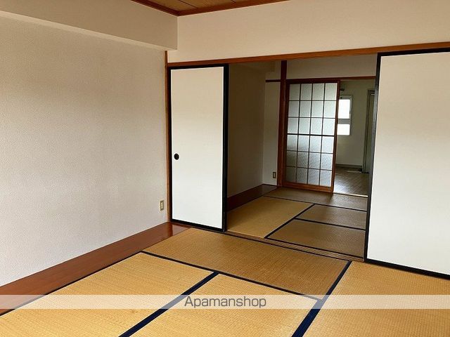 メゾンアルパ宮町の内装写真