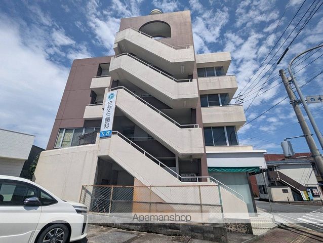 岩口ビルの外観写真