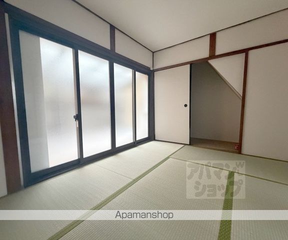 花園土堂町貸家の内装写真