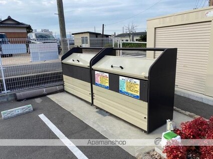 エクセラン一宮Ｃ[2LDK/58.99m2]の共用部1