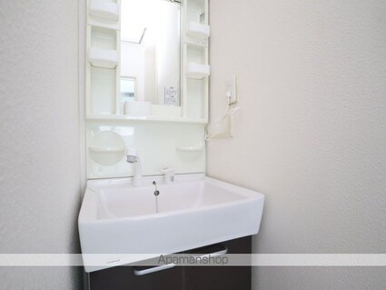 小林ビル[1LDK/38m2]の洗面所