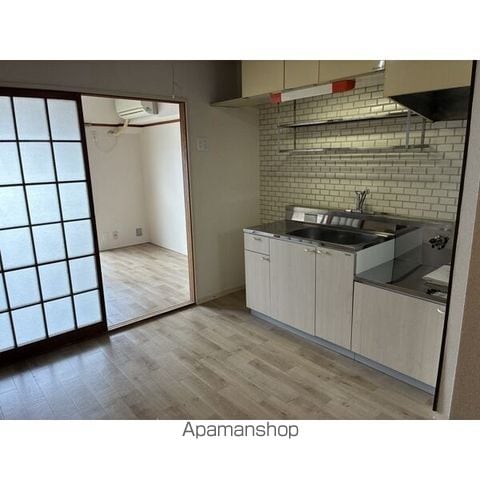 メゾンKARIの内装写真