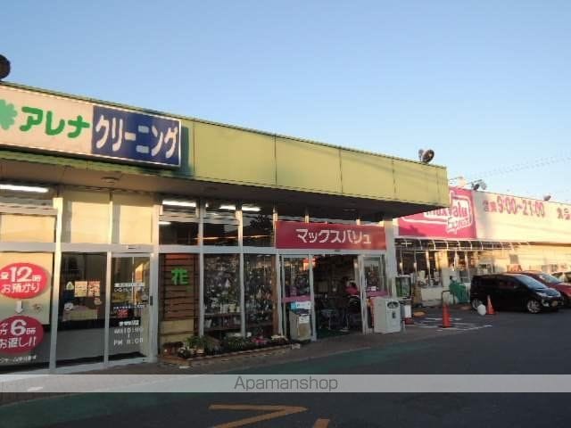 溜屋ハイツIIIの周辺写真