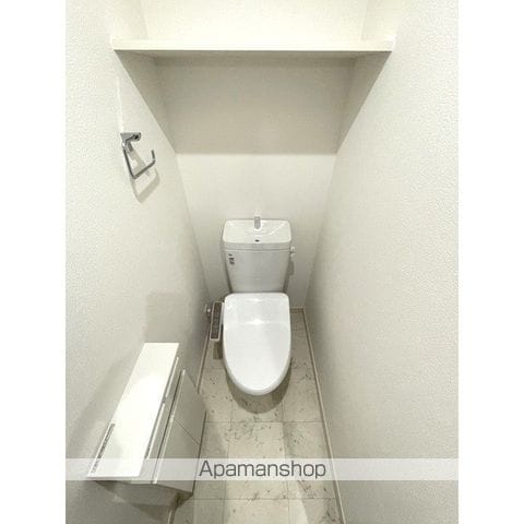 LIBTH新町WESTの内装写真