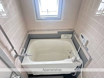 ビレッジハウス鳴滝３号棟[2DK/37.09m2]のバス