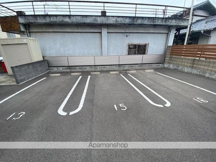 ベレオたまも[1LDK/46.75m2]の駐車場