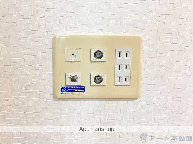駅前マンション田窪の内装写真
