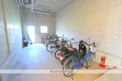 ラフィネＨＩＲＯ[1K/40m2]の共用部3