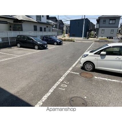 リヴェール浅野[1K/28.14m2]の駐車場2